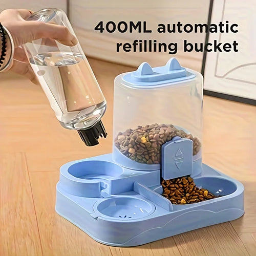 Pet feeder dry and wet food separation